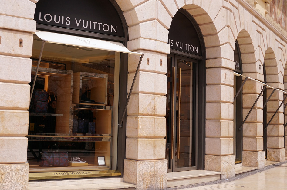 Louis Vuitton Store
